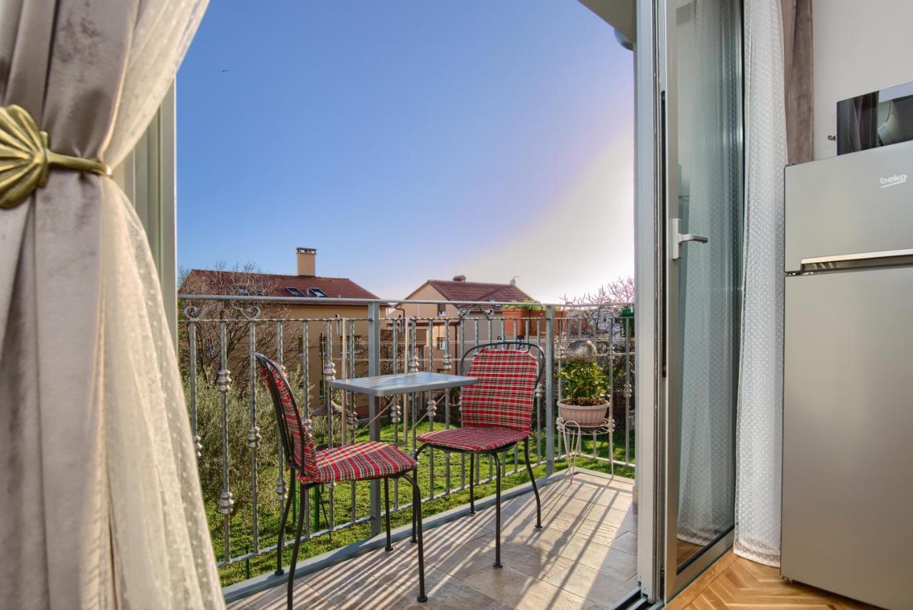 Ferienwohnung Dana M Pula Exterior foto